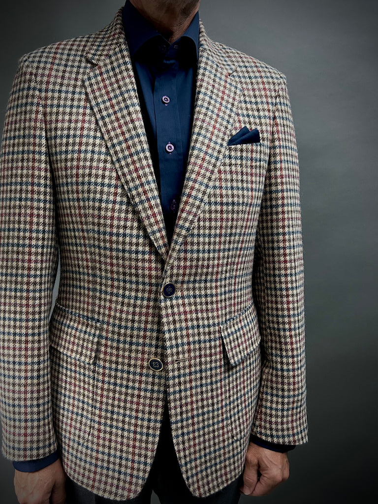 The COIGACH TWEED. Classic Cut Blazer.