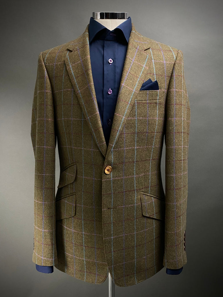 OLIVE WINDOW PANE TWEED. Classic Cut Blazer.