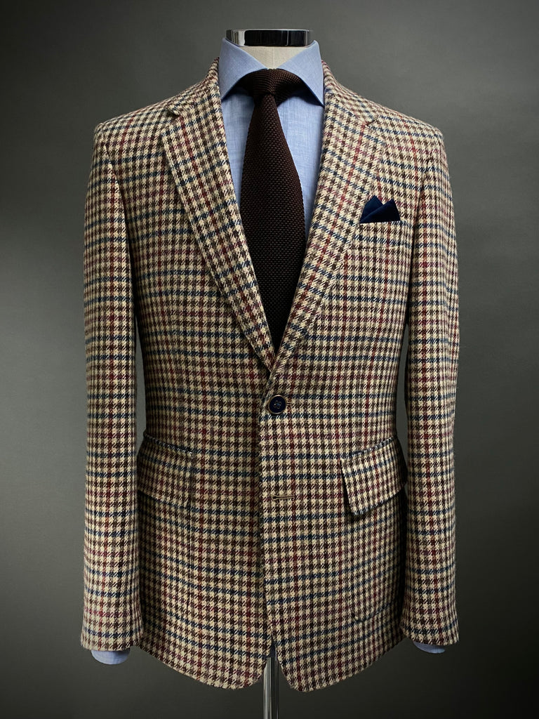 The COIGACH TWEED. Classic Cut Blazer.