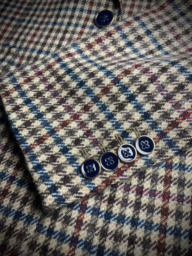 The COIGACH TWEED. Classic Cut Blazer.