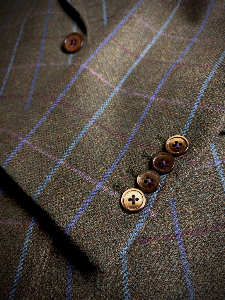 OLIVE WINDOW PANE TWEED. Classic Cut Blazer.