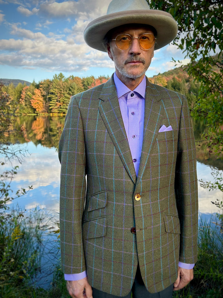 OLIVE WINDOW PANE TWEED. Classic Cut Blazer.