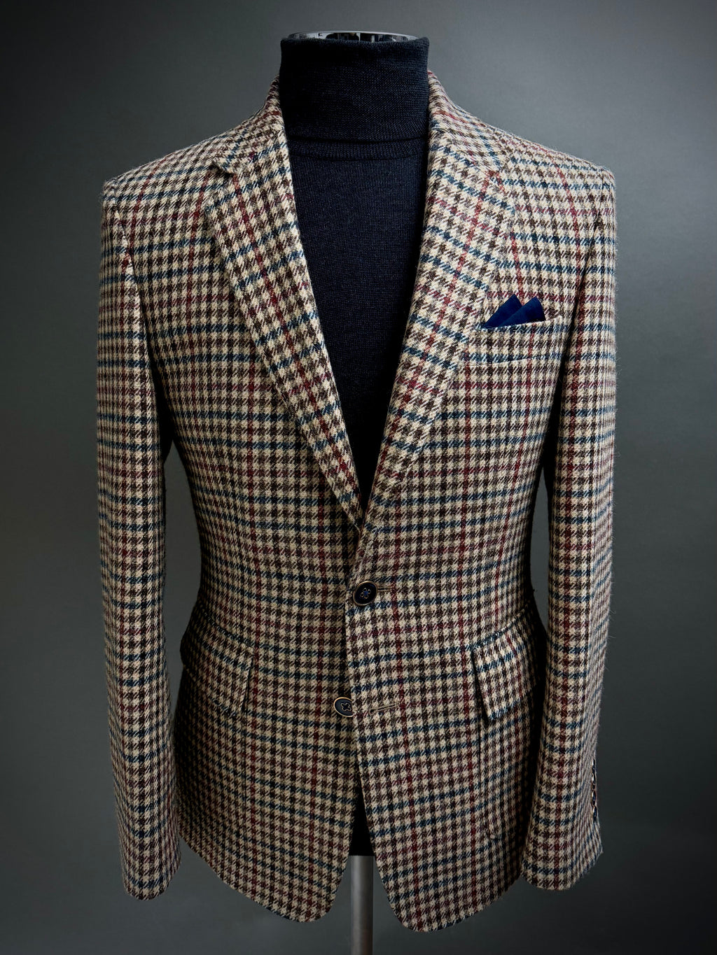 The COIGACH TWEED. Classic Cut Blazer.